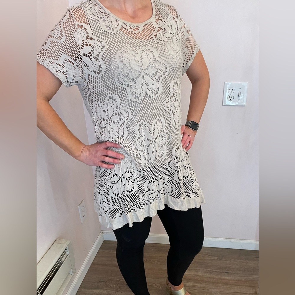 Taupe crochet overlay tunic